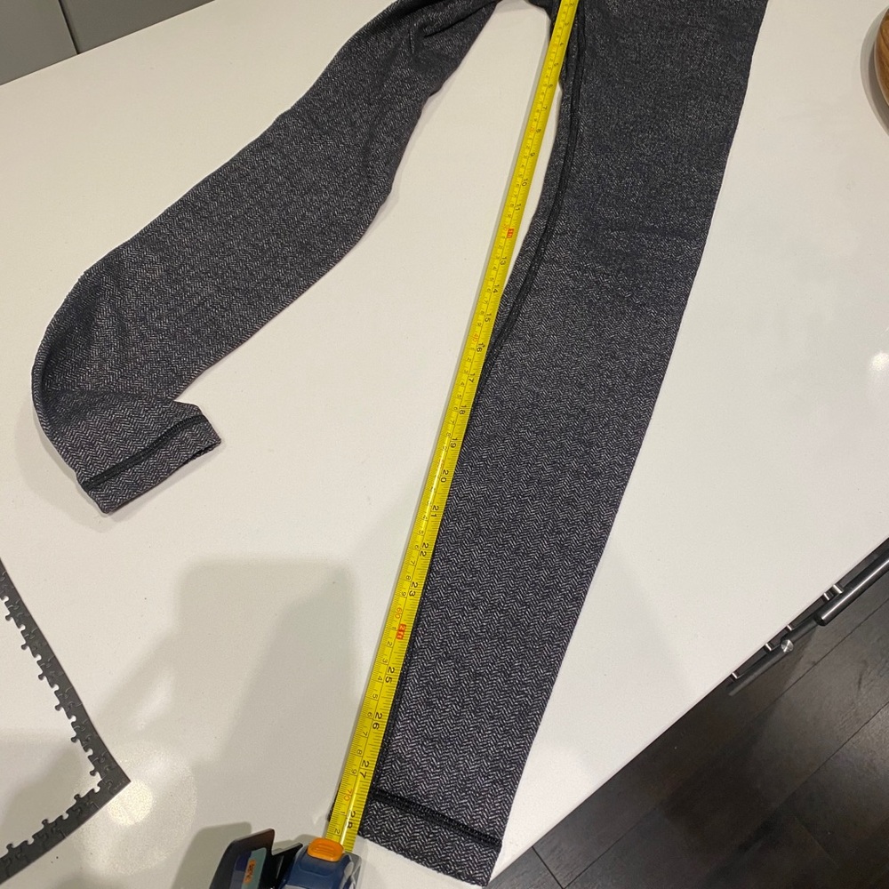 Lululemon High Rise Wunder Unders - Picture 10 of 11